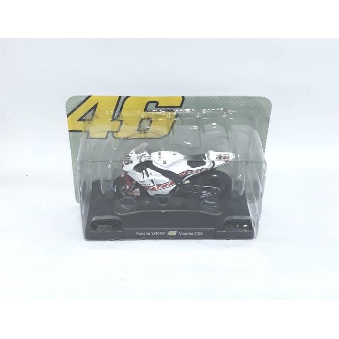 Leo Model 1/18 2005 Valencia - Yamaha YZR-M1 Rossi #46