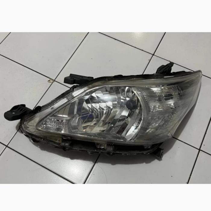 Headlamp Grand Innova Tahun 2012 S/D 2015 Original Second