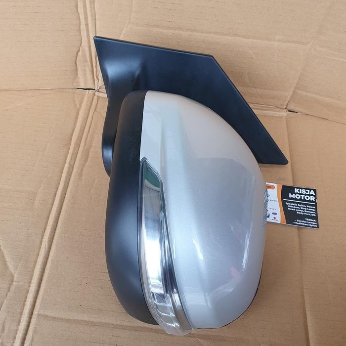 spion mobil Avanza Veloz ORIginal