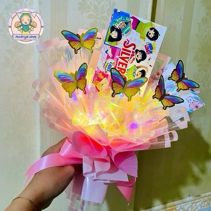 Buket coklat silverqueen kupu kupu Gift