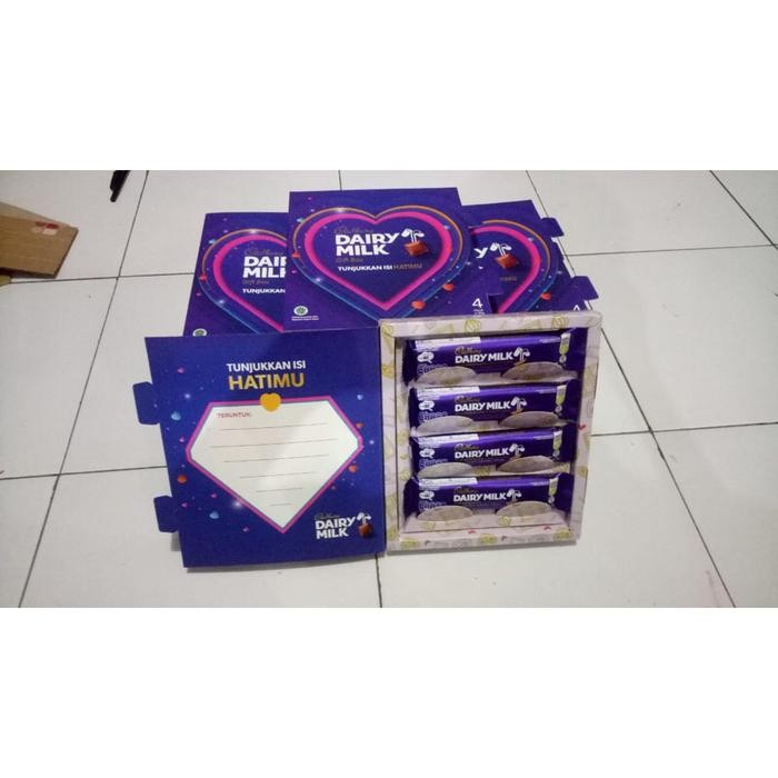

gift box coklat cadbury