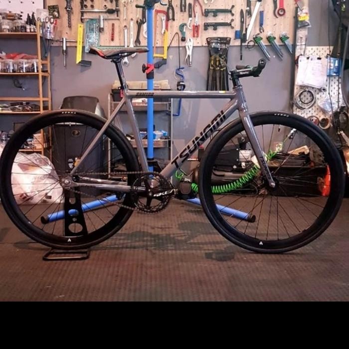 Fullbike tsunami snm100 fixie fixed gear paket siap gowes
