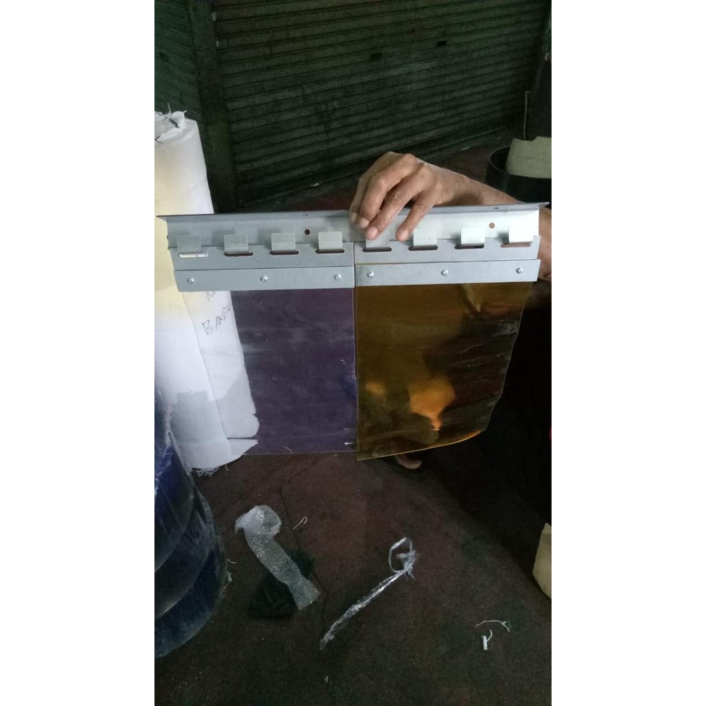 Hanger Plastik Curtain