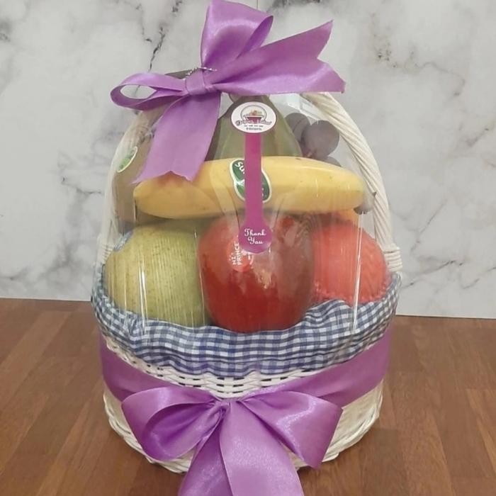 

Parsel buah parcel hamper segar fresh hantaran seserahan hadiah jenguk
