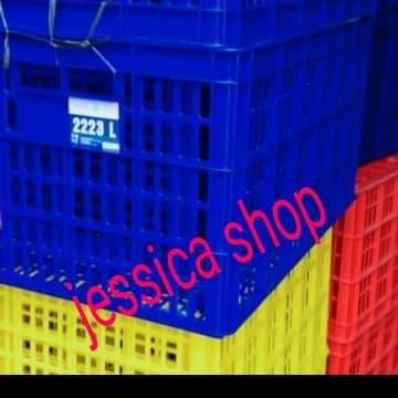 kontainer serbaguna/ kontainer industri lubang 2223 L green leaf