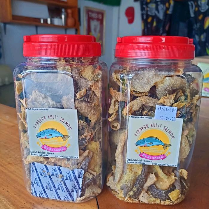 

PAKET COMBAT KERUPUK KULIT IKAN SALMON VARIAN RASA ORIGINAL 220GR DAN VARIAN RASA SAPI PANGGANG