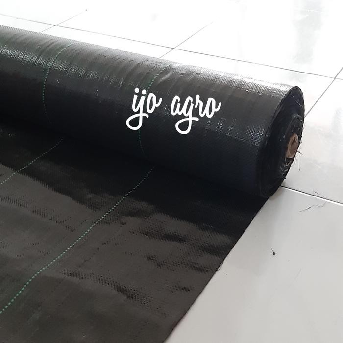 weedmat control , mulsa weedmat lebar 4 m , 1 roll panjang 100 m