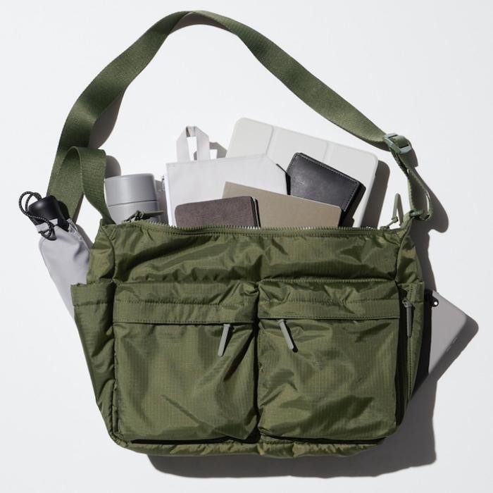 Tas Bahu Multi Saku Fungsional Shoulder Bag Unisex Uniqlo Original Jastip Promo