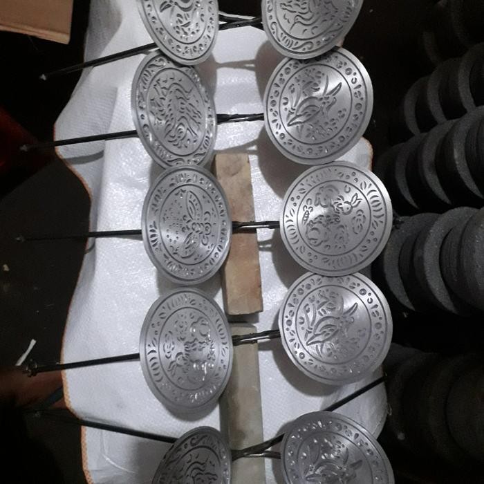 Cetakan kue semprong malaysia bahan alumunium gagang besi