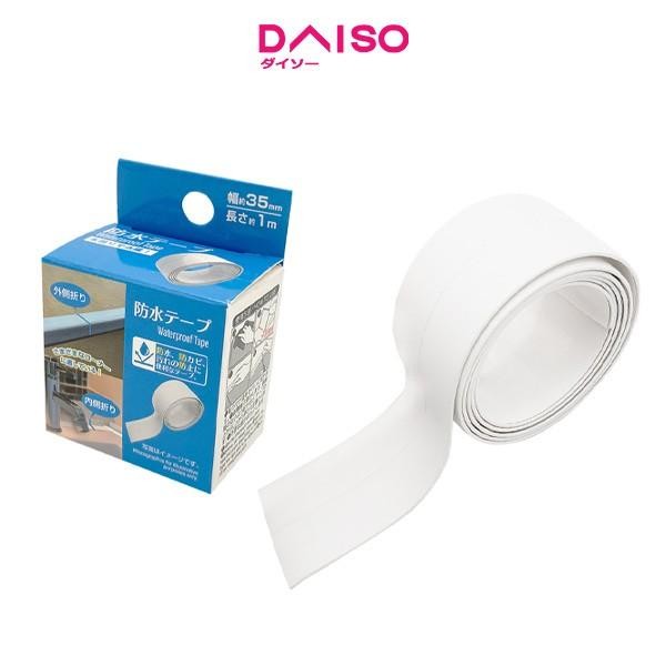 

Stok Baru Daiso Waterproof Tape - 5.5cm x 3.5cm x 5.5cm