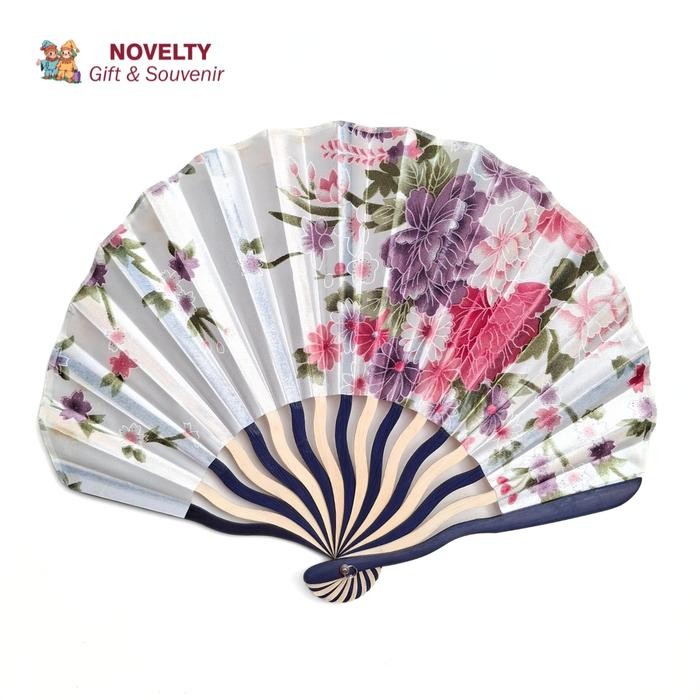 Pesta_Genz Souvenir Kipas Jepang Oleh Oleh Negara Japan