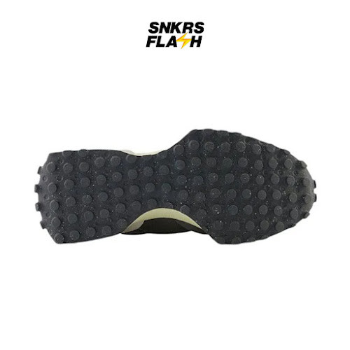 NEW BALANCE 327 Grey Sepatu Sneakers Unisex - U327WRF - Size 45