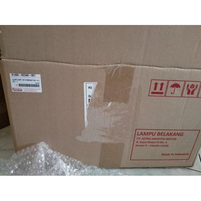 stoplamp / lampu belakang avanza xenia 2019 2020 2021 ori