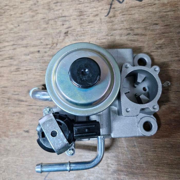 Pompa Solar Body Fuel Filter Oem Mitsubishi Pajero Sport Exceed 2010