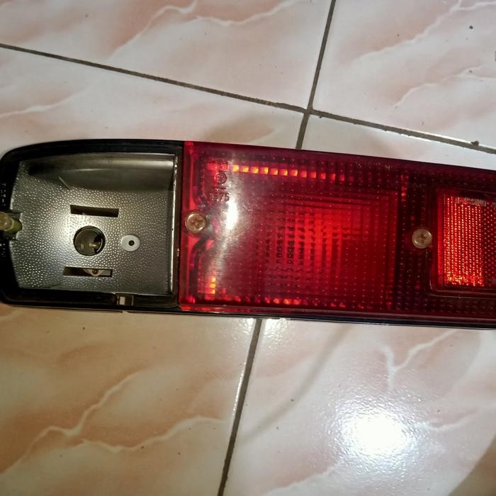 Tail Lamp Tailamp Lampu Belakang Kiri Fiat 127 Ori Baru Altissimo