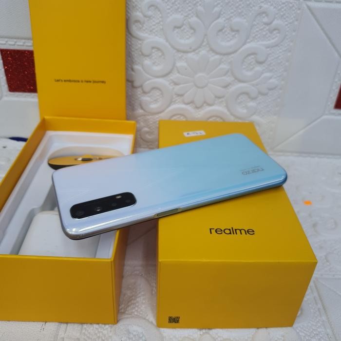 hp realme Narzo 20 Pro 8/128GB fullset mulus