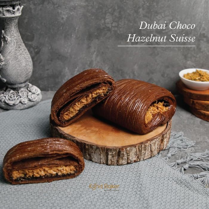 

Kynd Baker Dubai Choco Kunafa Pistachio Hazelnut Suisse Plant Based Vegan Vegetarian