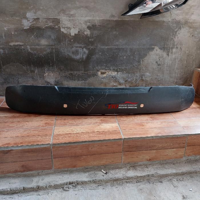 Garnish Bemper Belakang Suzuki Ignis 2018 Bekas