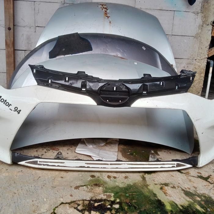 Bemper Depan Calya 2016 2017 2018 Bekas