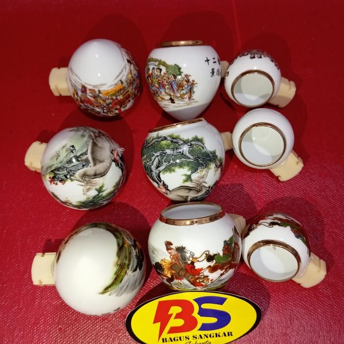 Cepuk keramik import