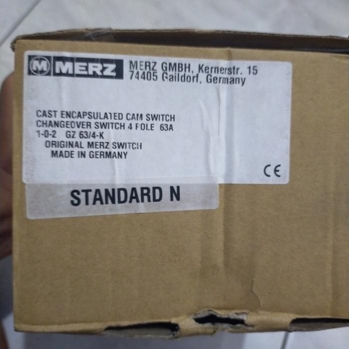 Populer Cos Change Over Switch Ohm Saklar Merz 4P 63A