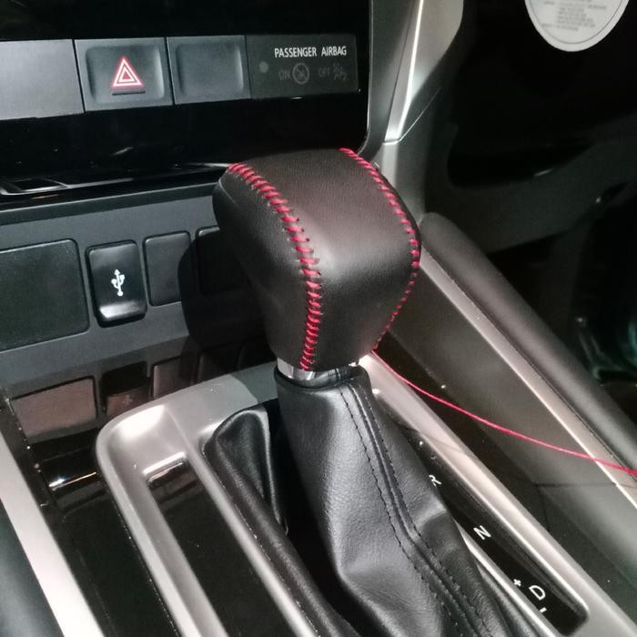 SARUNG KNOB SHIFT MATIC PERSENELING MITSUBISHI ALL NEW PAJERO