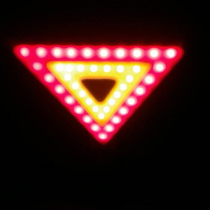 Lampu Belakang Sepeda Led Segitiga Usb Charging Gratis Ongkir