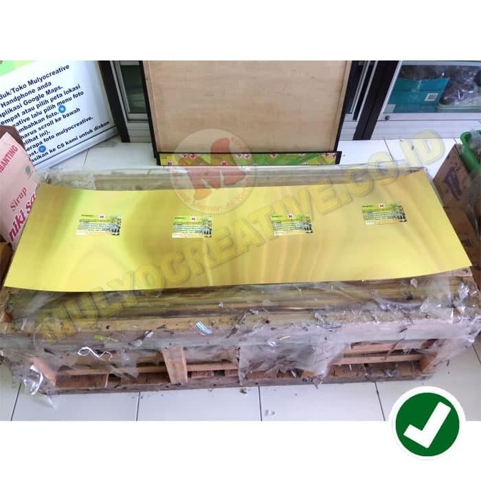 

Plat Kuningan Lembaran Ukuran 120cm X 36.5cm Tebal 0.7mm PREMIUM