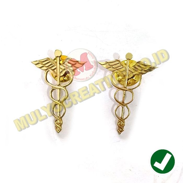 

Pin Bros Lambang Ular Kedokteran Pin Staff Of Aesculapius Kedokteran PREMIUM