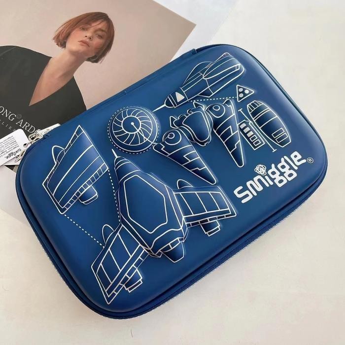 

TEMPAT PENSIL ANAK LAKI-LAKI / PENSILCASE