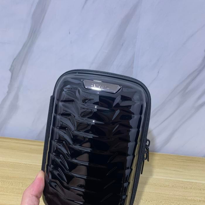 

Cluth samsonite hard case