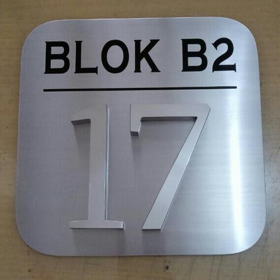 Nomor Rumah Stainless Angka Timbul