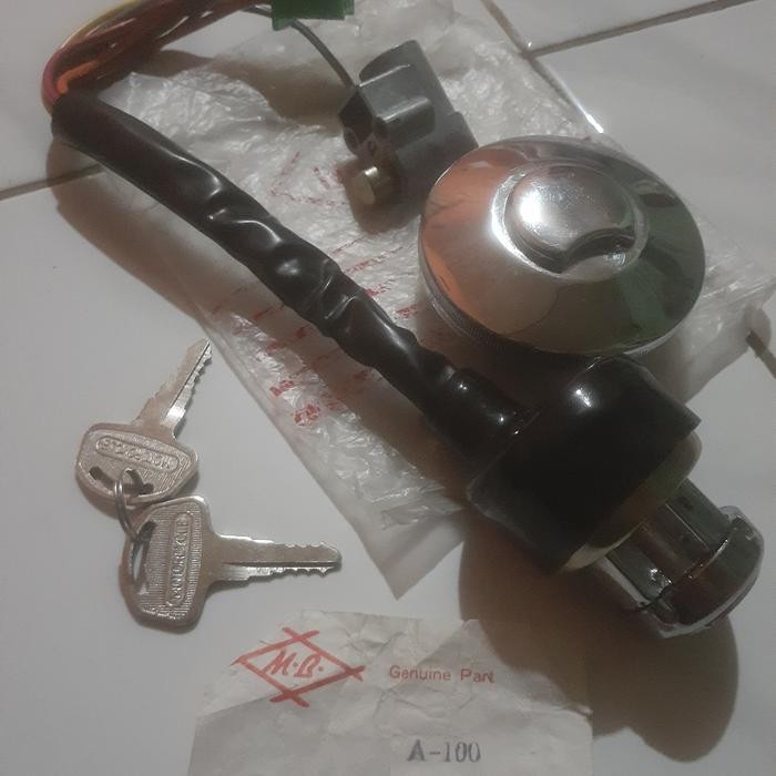 PREMIUM Kunci kontak set tutup tangki dan kunci stang Suzuki A100 A3 A6 A7 A8