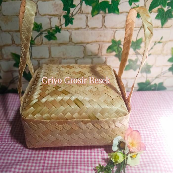 PREMIUM Besek anyaman bambu model jinjing terbaru