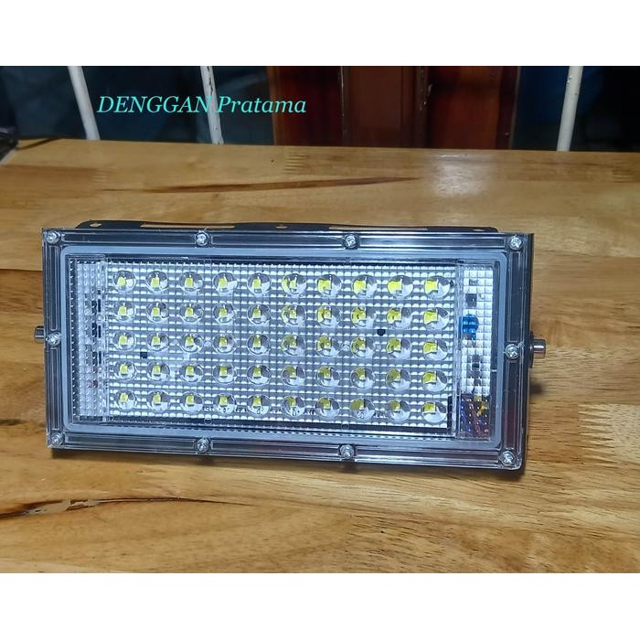 LAMPU LED SOROT 50 WATT-BIRU