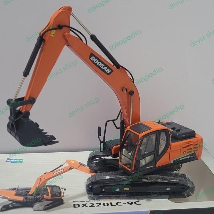 MINIATUR DIECAST ALAT BERAT EXCAVATOR DOOSAN DH220LC
