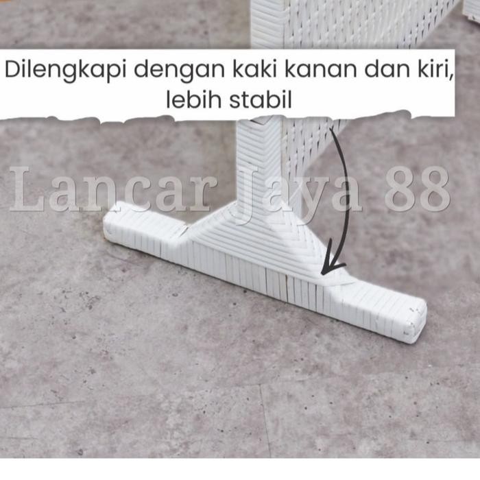 SKETSEL PARTISI RUANGAN 3 PINTU PEMBATAS