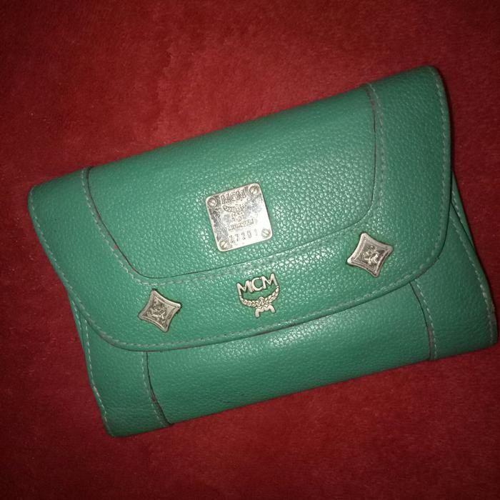 dompet lipat mcm