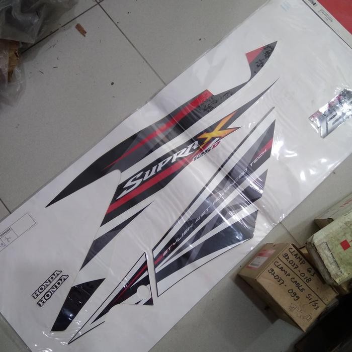 Stripe Body Supra X 125 Kiri. 871X0-Kvl-N30Zbl