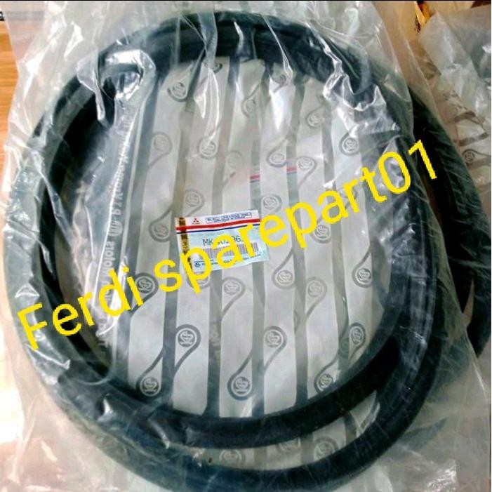 karet ganjal jok CANTER ps110 ps125 original MITSUBISHI