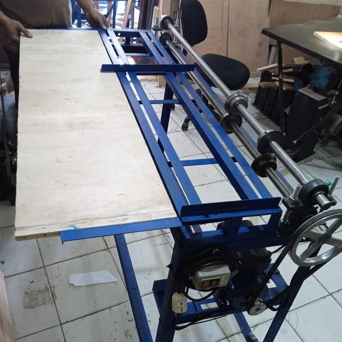 

Mesin sliter potong kardus karton lembaran MS1201D (ckrg)