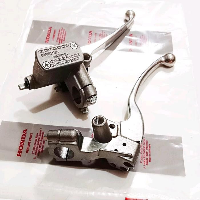 Master Rem Atas Depan Scoopy + Dudukan Spion + Handle Handel Rem Kiri Scoopy Skupi Scoopy Karbu