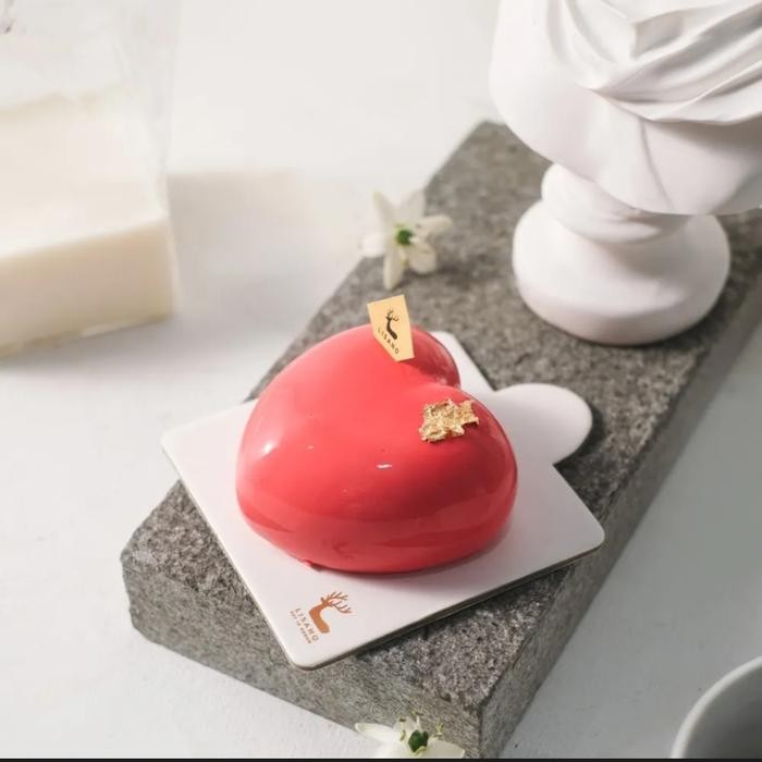 

Kado Hadiah Premium Petite Dessert Cake Gift Hampers