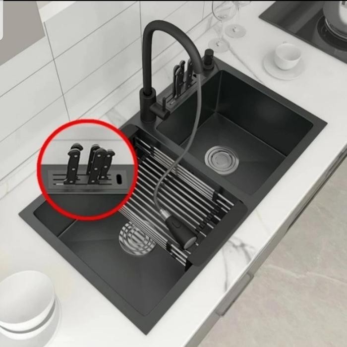 Kitchen Sink 8245 black model bolzano paket kran tarik panas dingin