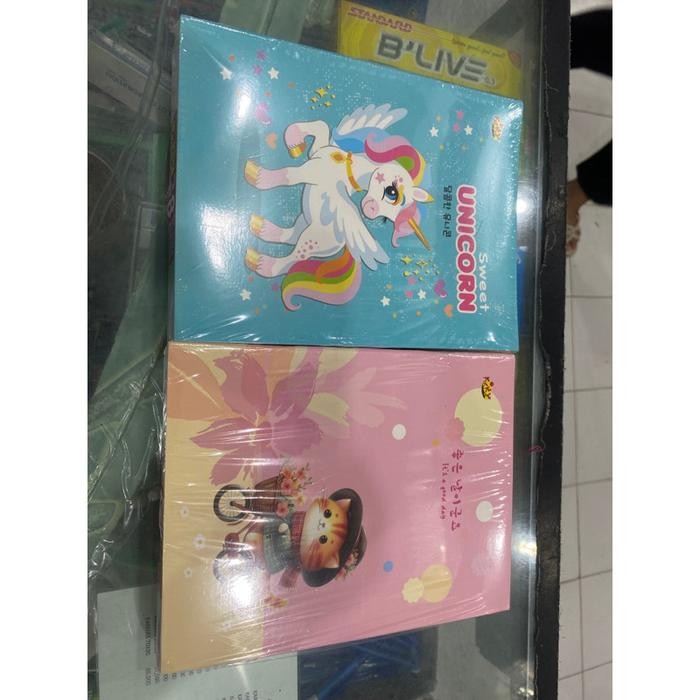 

Buku Tulis KIKY 38 Lembar 1 Pak (Isi 10 Buku) Bagus / Warna / Polos