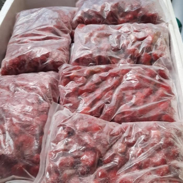 

Glx Strawberry Manis Segar Frozen Beku 1kg