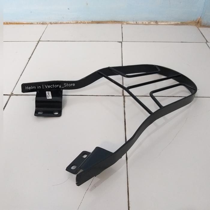 BEHEL BELAKANG BREKET BOX MOTOR HONDA SUPRA X HELM IN 125 CC