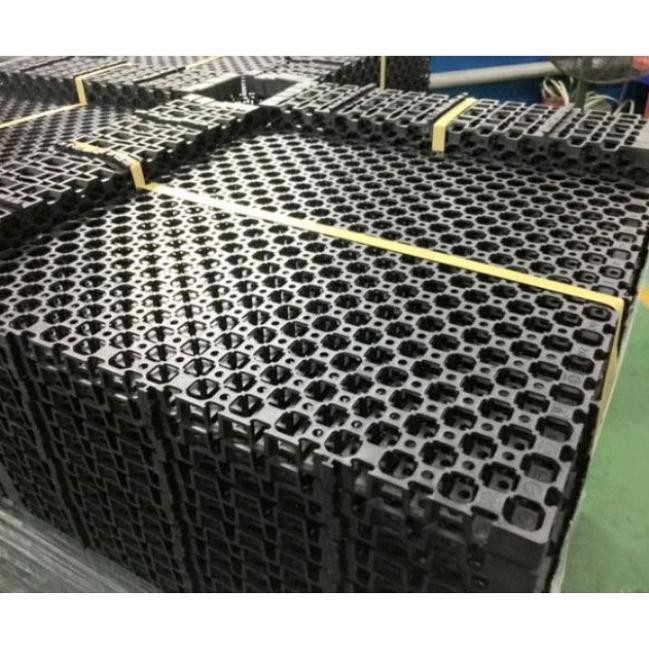 Drainase rumput sintetis 50X50 cm