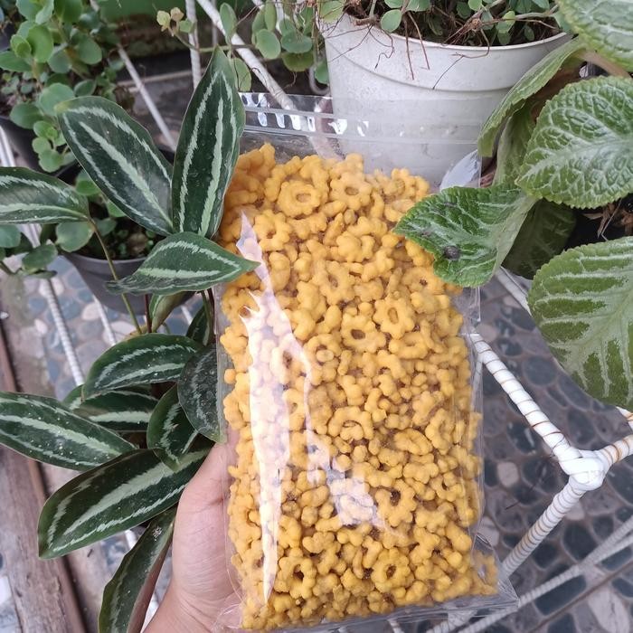 

SNACK RIBUT SAKURA PEDAS , WARNA , ALEN KEMASAN 250GR Asin Food Cemilan