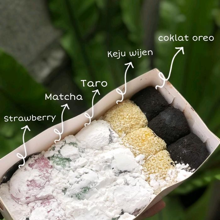 

Mochi rainbow / mochi bronis / mochi kacang / mochi viral Snack Food Makanan Coklat Tepung Lezat